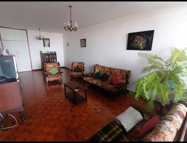1.5 BEDROOM APARTMENT FOR SALE IN ESPLANADE
